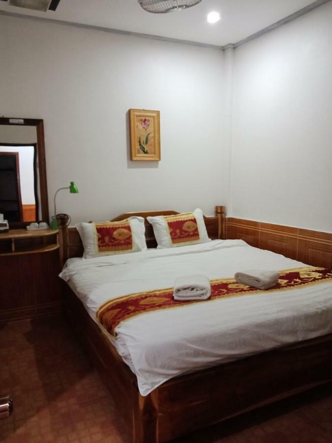 Chitlatda Bila House Bed & Breakfast Luang Prabang Exterior photo